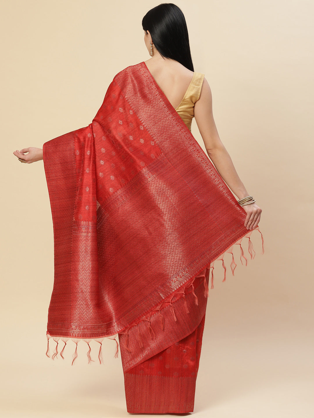 Zari Booti Tussar Woven Saree
