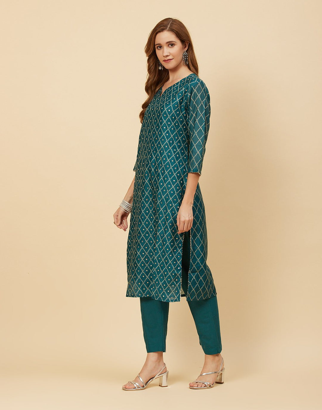 Embroidered Chanderi Kurti With Pant