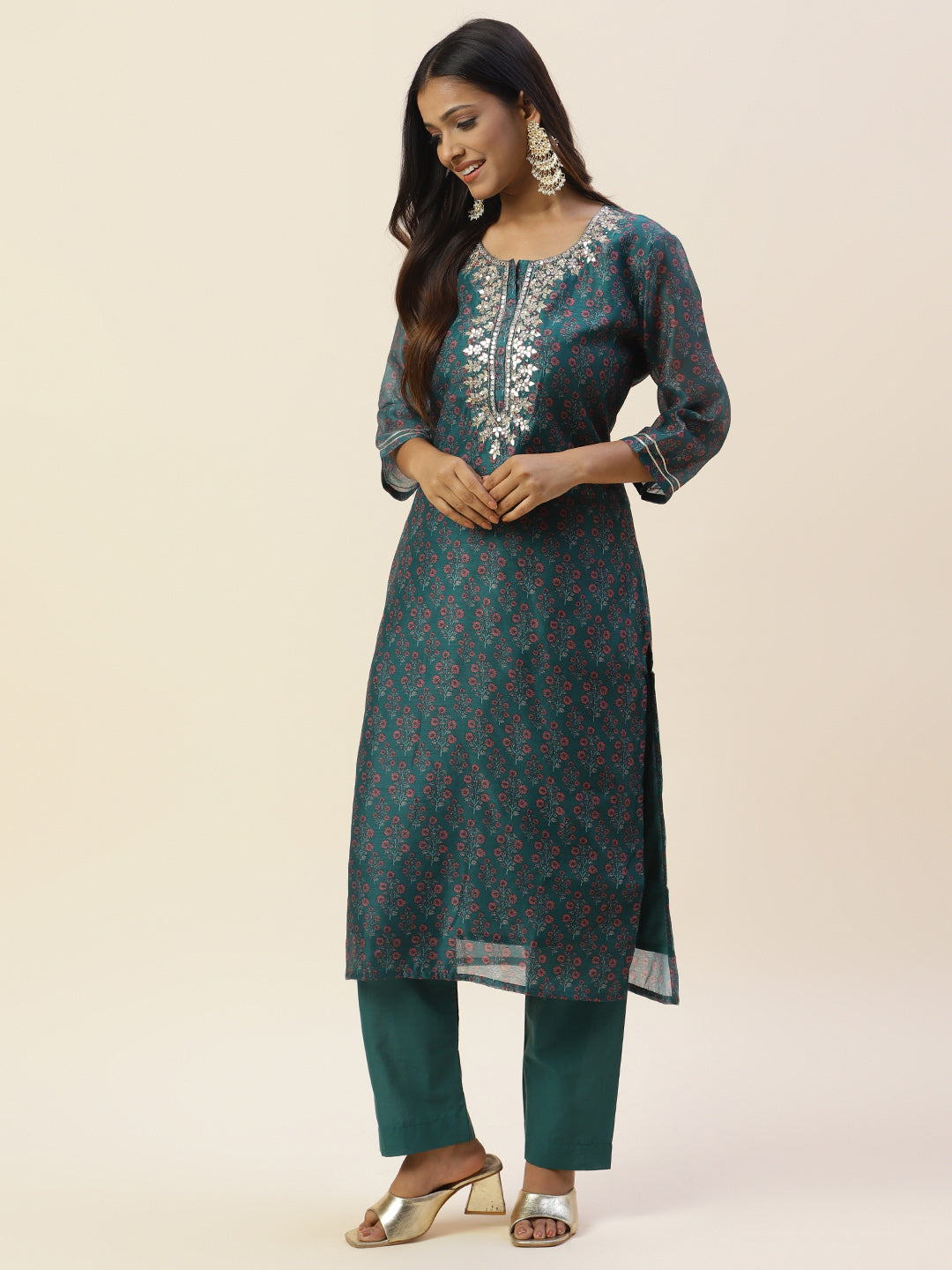 Printed &amp; Yoke Embroidered Chanderi Kurta With Pants