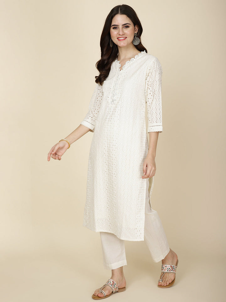 Thread Embroidery Cotton Kurta With Pants