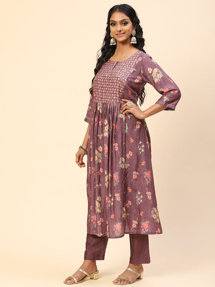 Floral Printed Embroidered Cotton Kurta With Pants