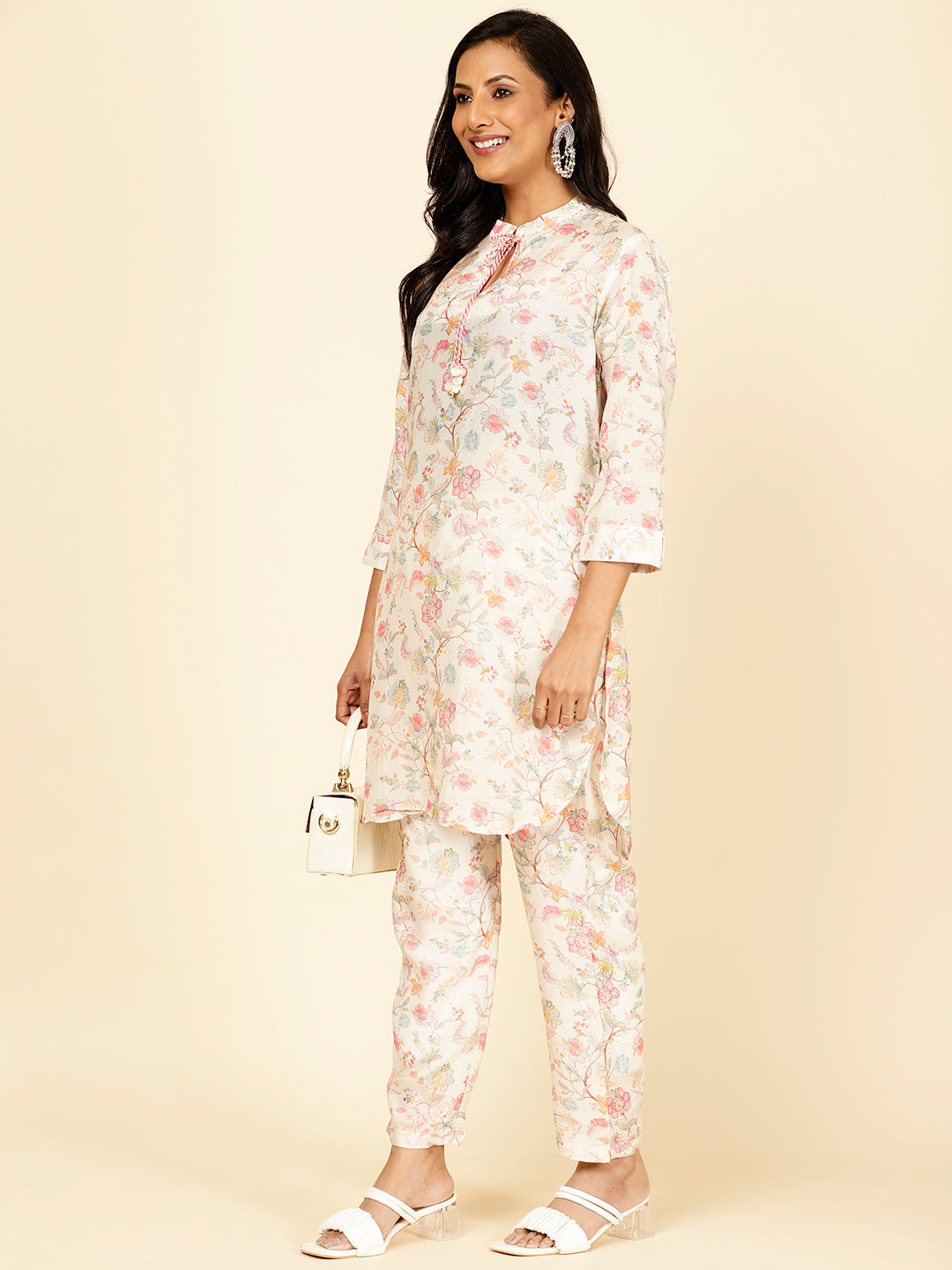 Floral Printed Muslin Kurti With Pants
