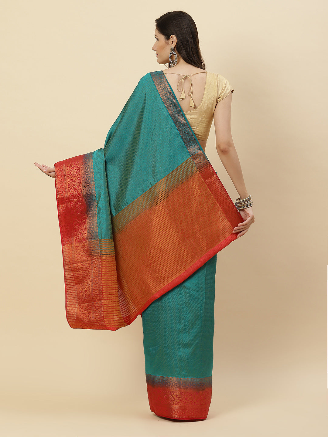 Plain Zari Border Handloom Woven Saree