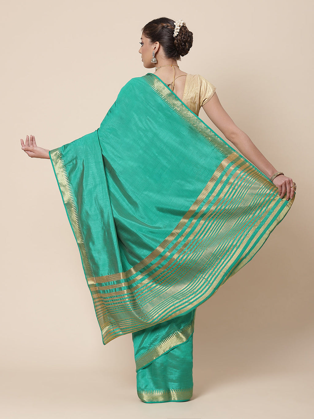 Zari Border Art Handloom Woven Saree
