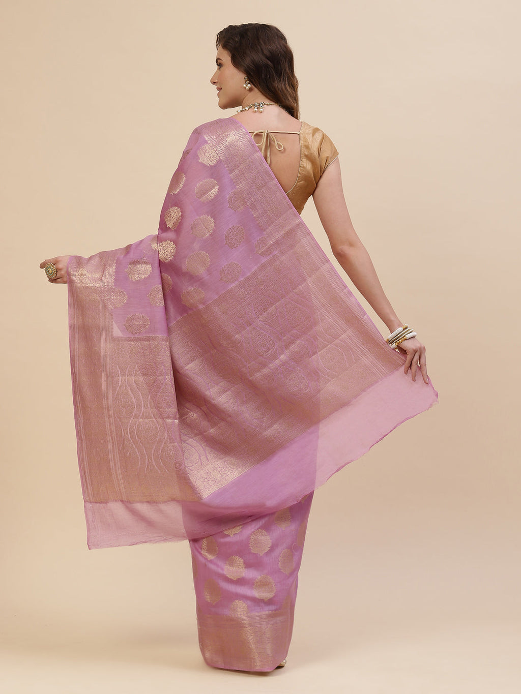 Zari Border Booti Cotton Woven Saree