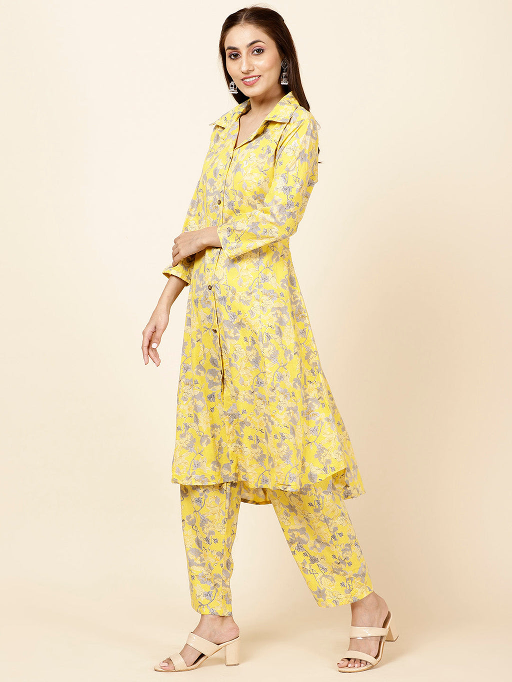 Floral Printed Cotton Kurta With Pants