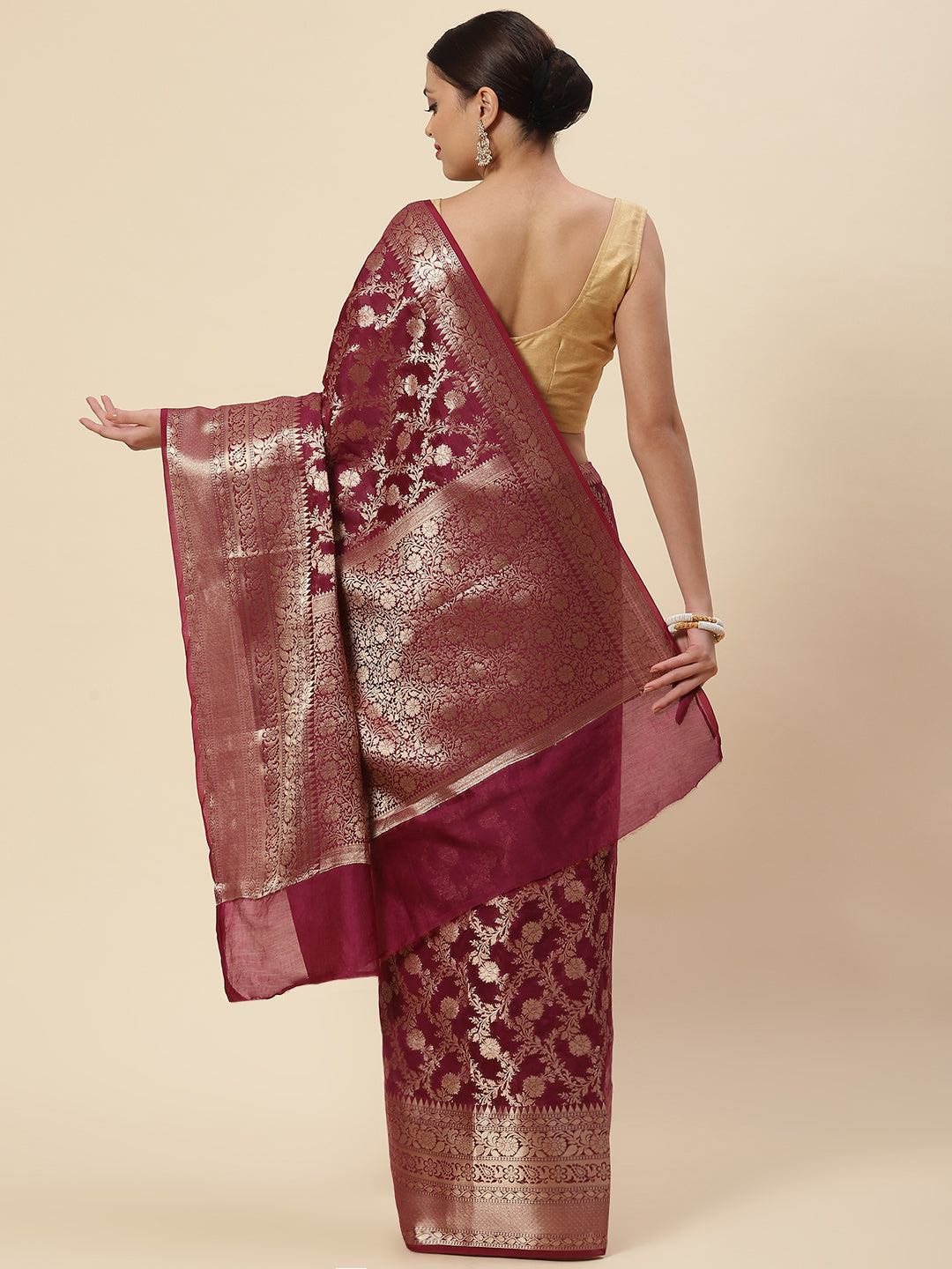 Zari Jaal Cotton Woven Saree
