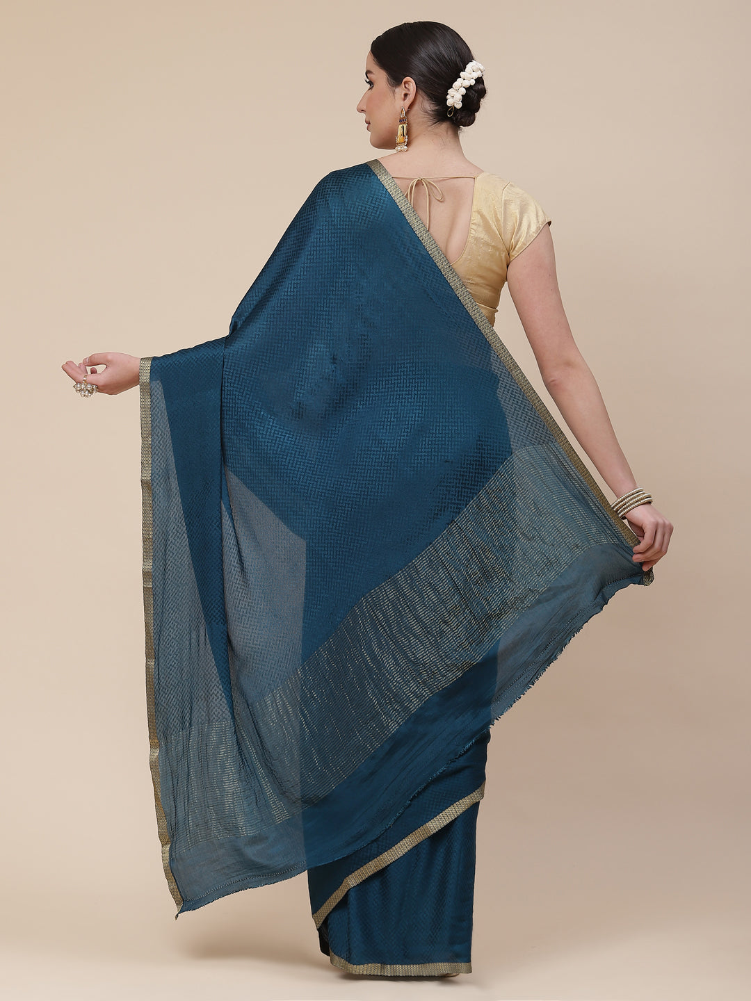 Piped Border Crepe Plain Saree