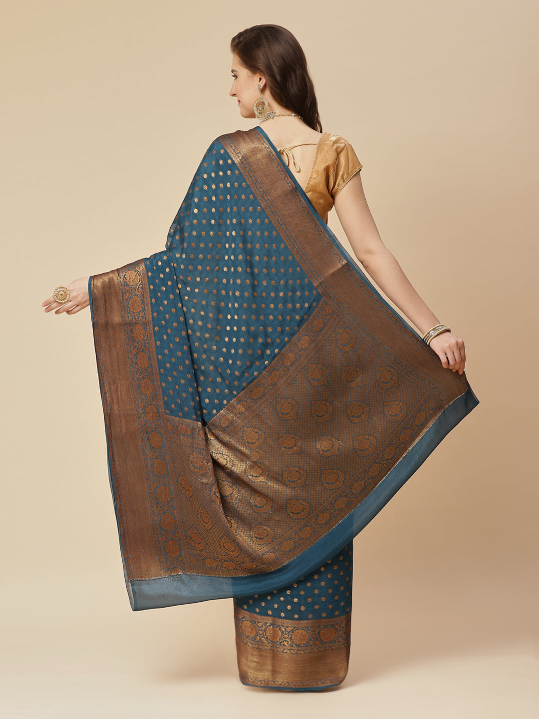 Antique Booti Chiffon Plain Saree