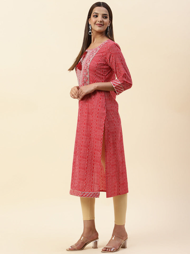 Printed &amp; Neck Embroidered Cotton Kurta