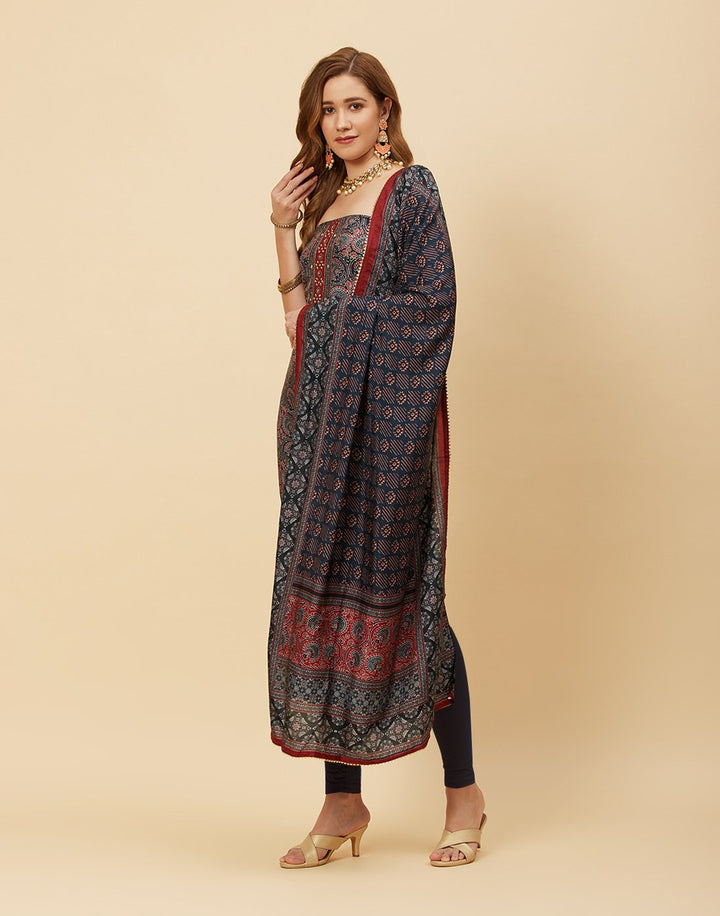 Printed Art Handloom Dupion Suit Piece
