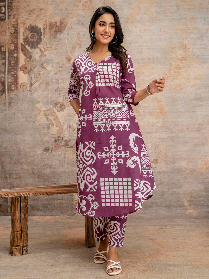 Printed Cotton Blend Kurta With Pants