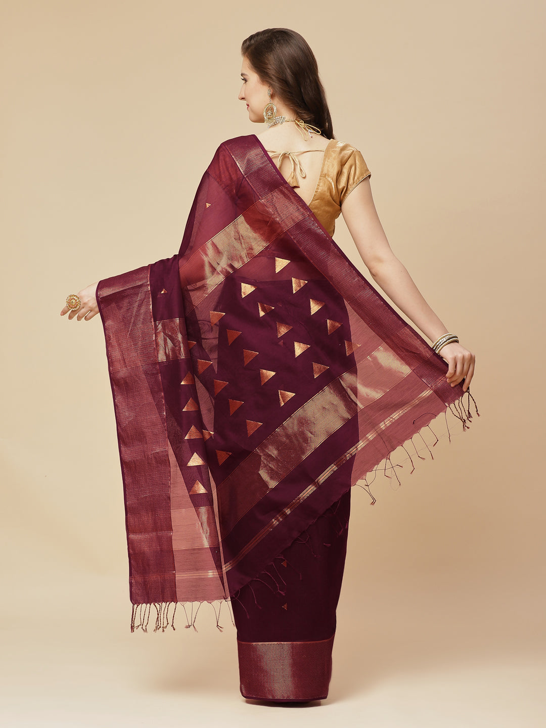Zari Border Booti Cotton Woven Saree