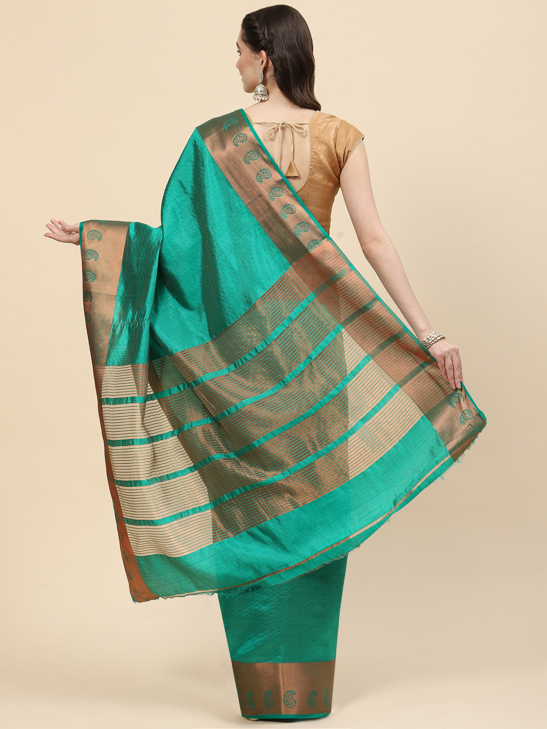 Plain Zari Border Handloom Woven Saree
