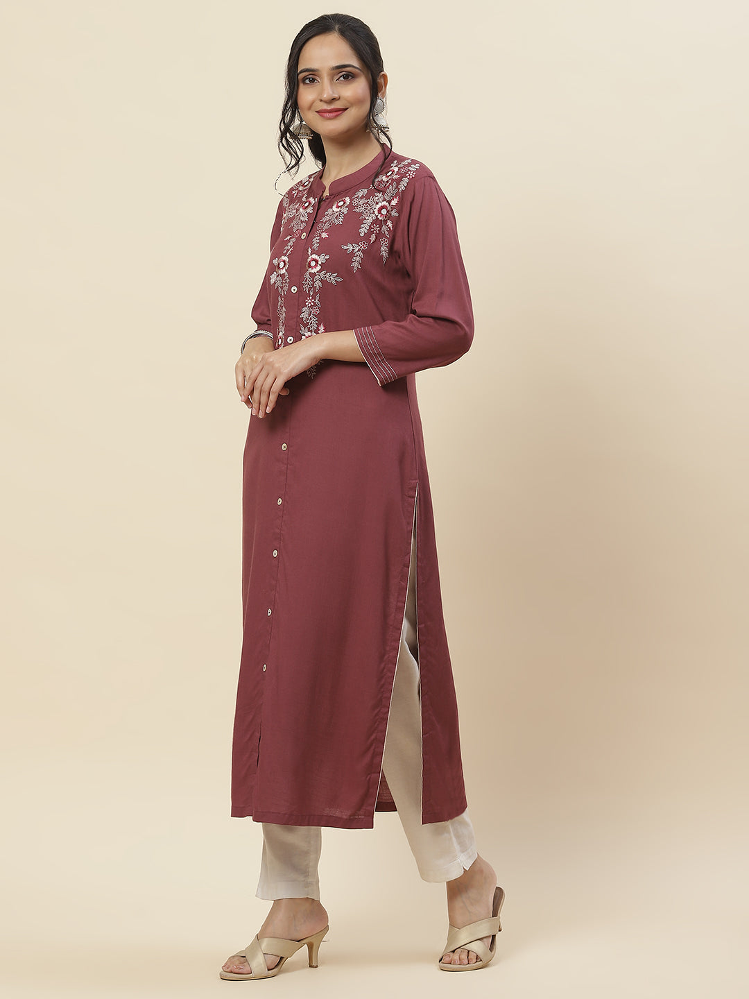 Neck Embroidered Cotton Kurta