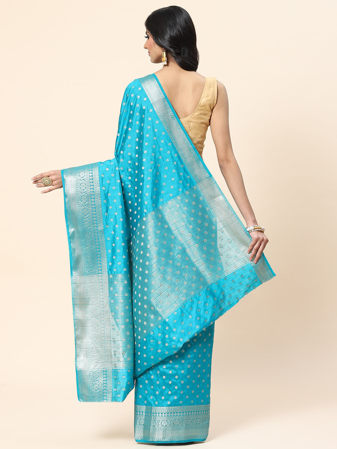 Zari Booti Handloom Woven Saree
