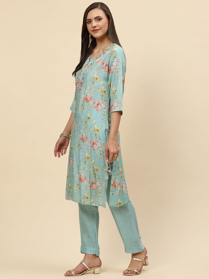 Floral Printed Muslin Kurta With Pants