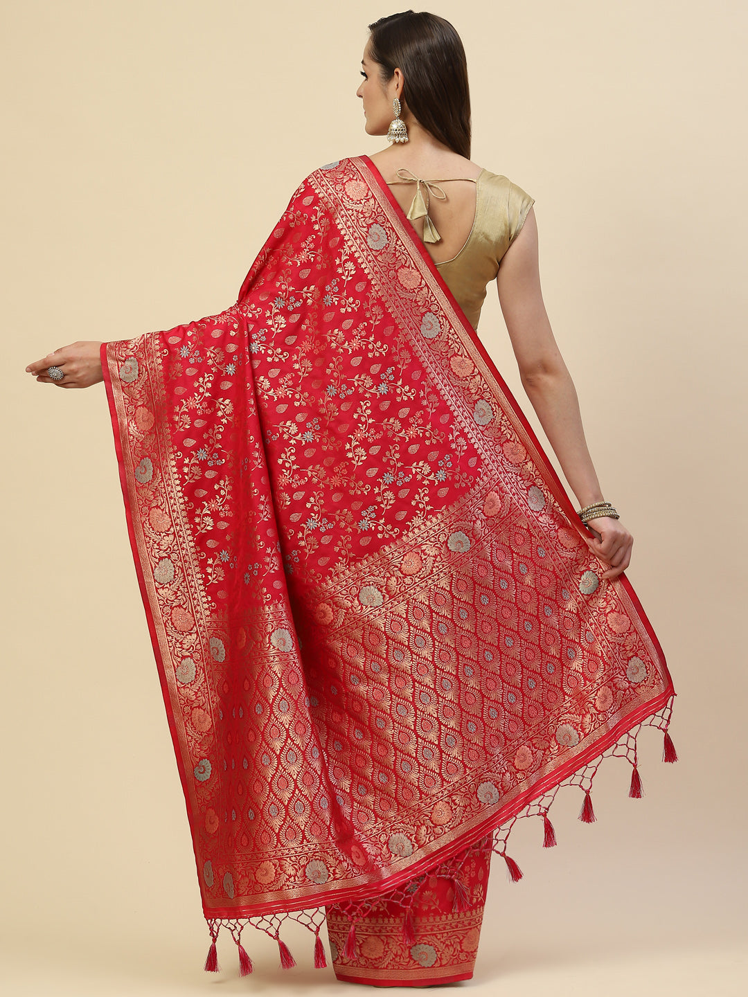 Zari Jaal Handloom Woven Saree