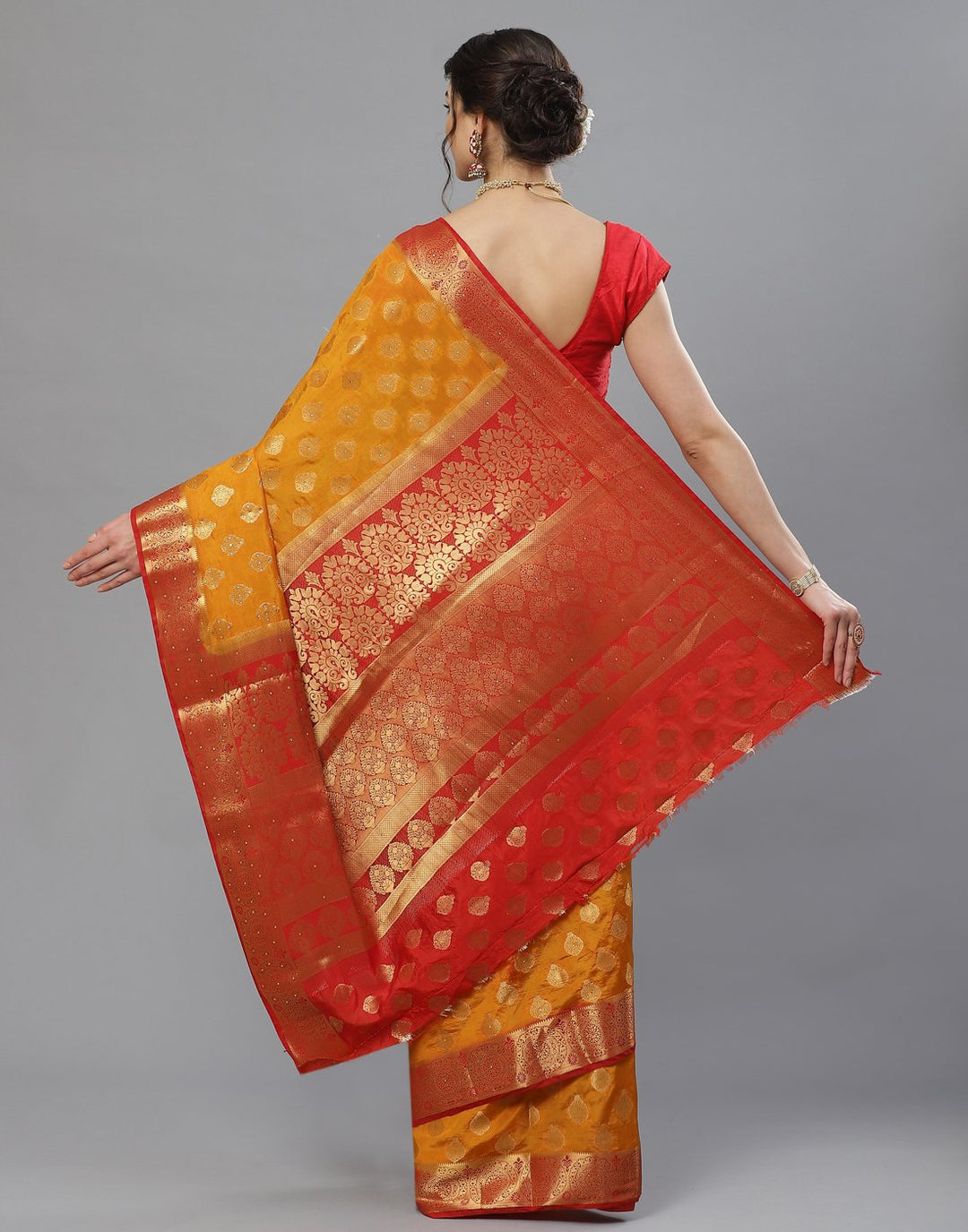 Art Handloom Woven Saree