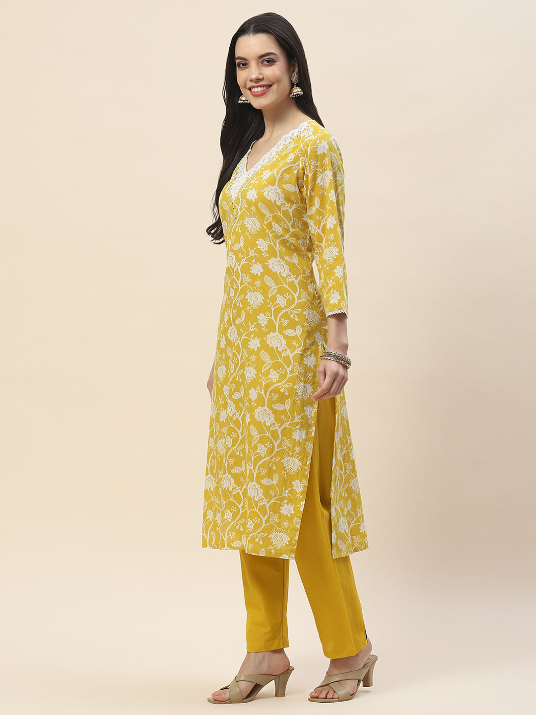 Printed Muslin Kurta With Pants