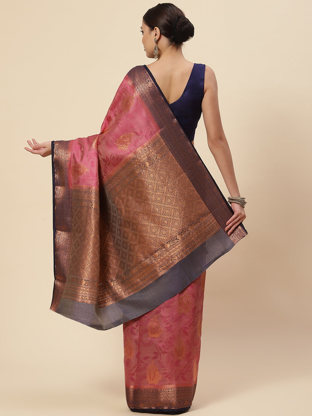 Zari Booti Handloom Woven Saree