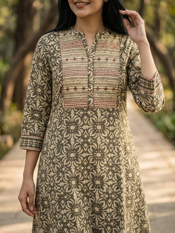 Embroidered Cotton Blend Kurta With Pant &amp; Dupatta