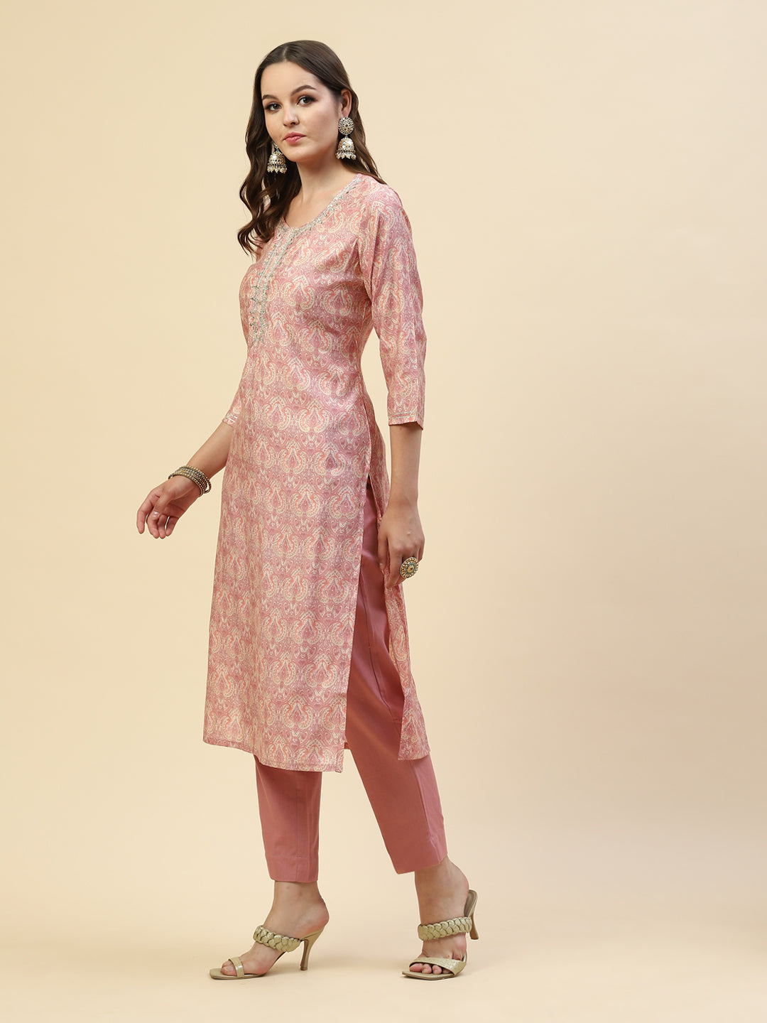 Gota Embroidered Muslin Kurta With Pants