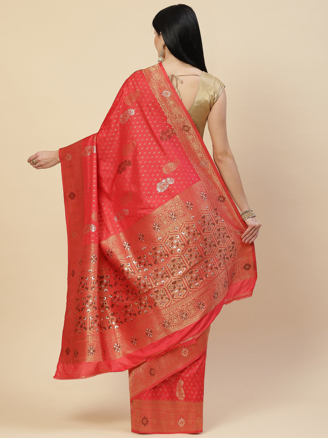 Zari Booti Handloom Woven Saree