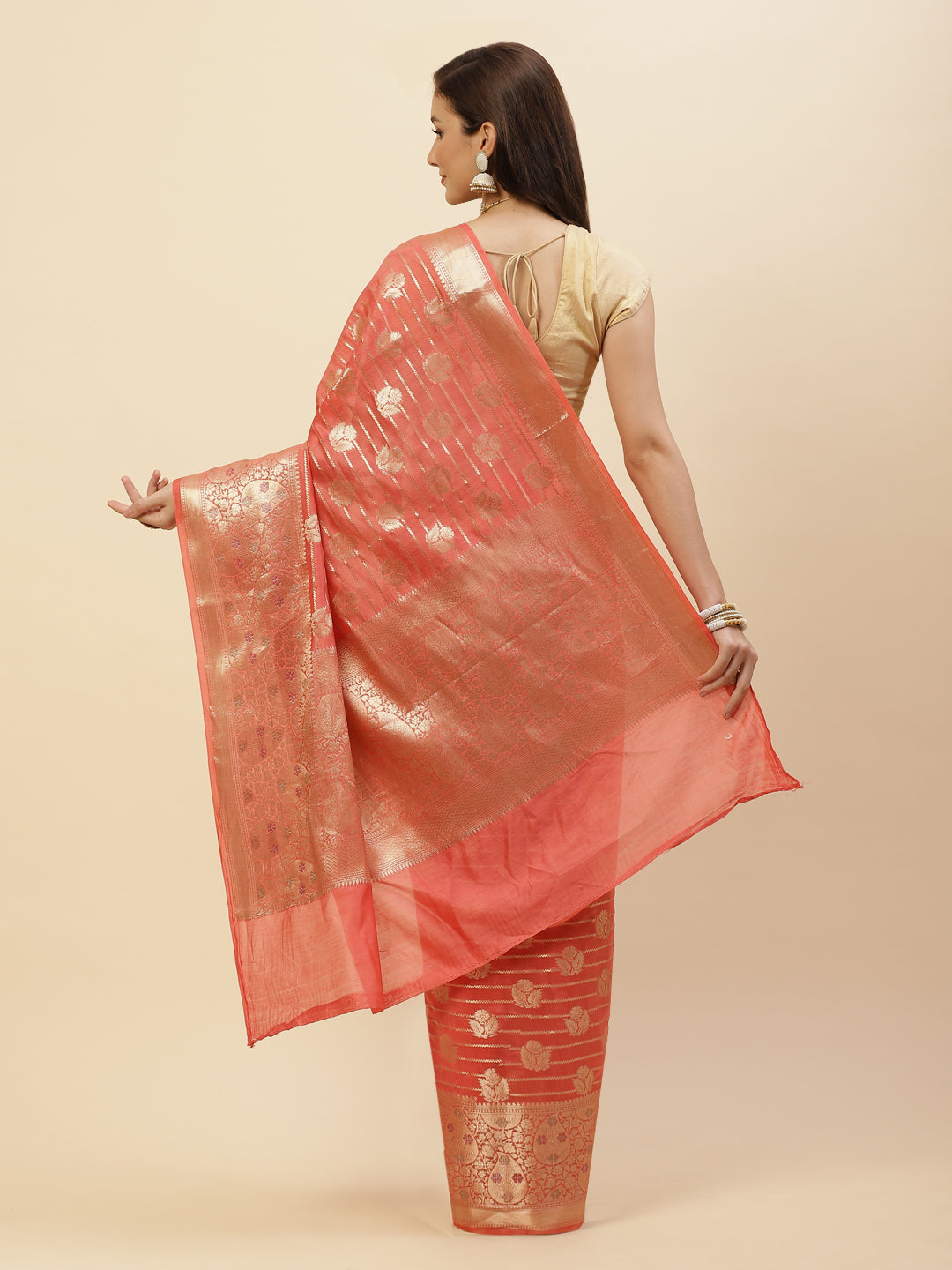 Zari Jaal Cotton Woven Saree
