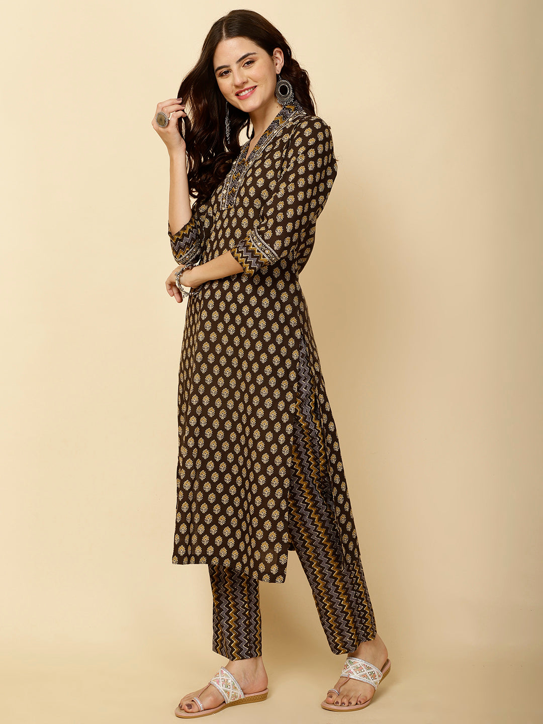 Floral Printed Cotton Kurta With Pants