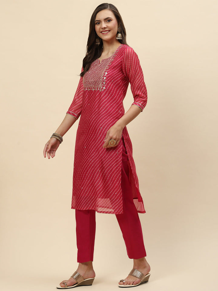 Mirror Embroidered &amp; Lehriya Chanderi Kurta With Pants