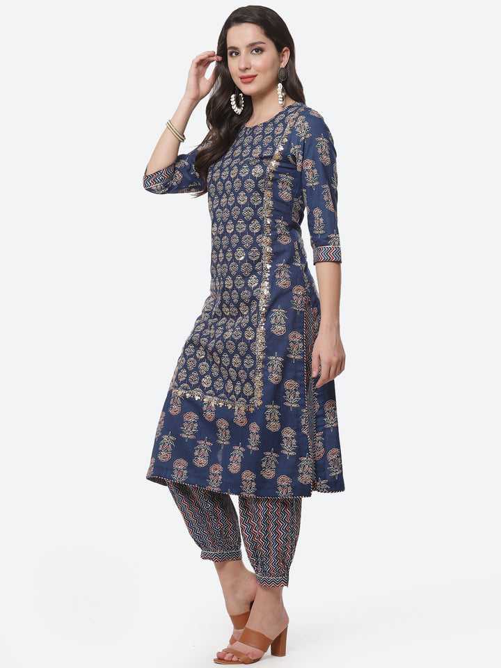Booti Sequence Cotton Kurti With Afghani Pant
