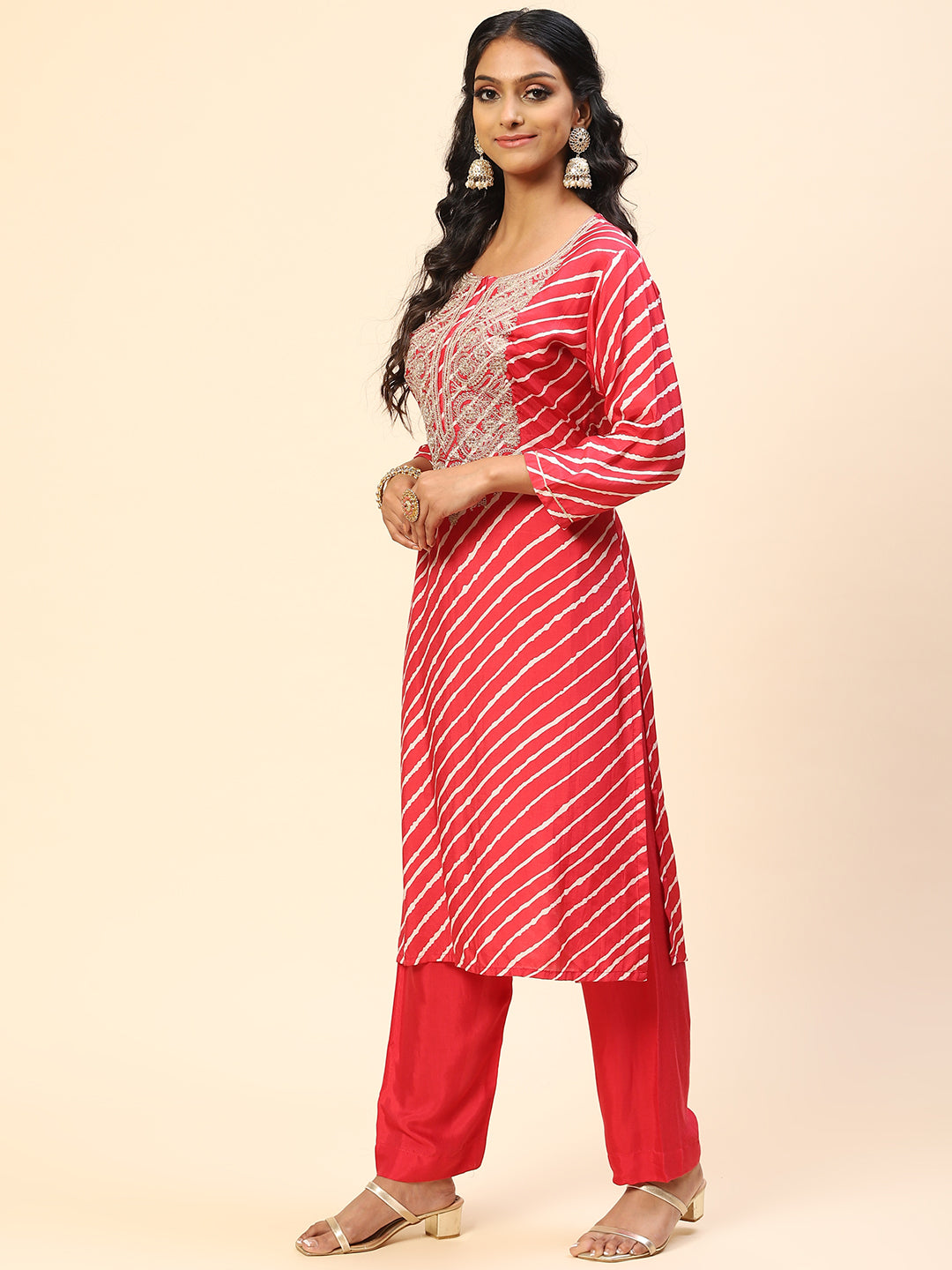Neck Embroidered Leheriya Printed Cotton Kurta With Pants