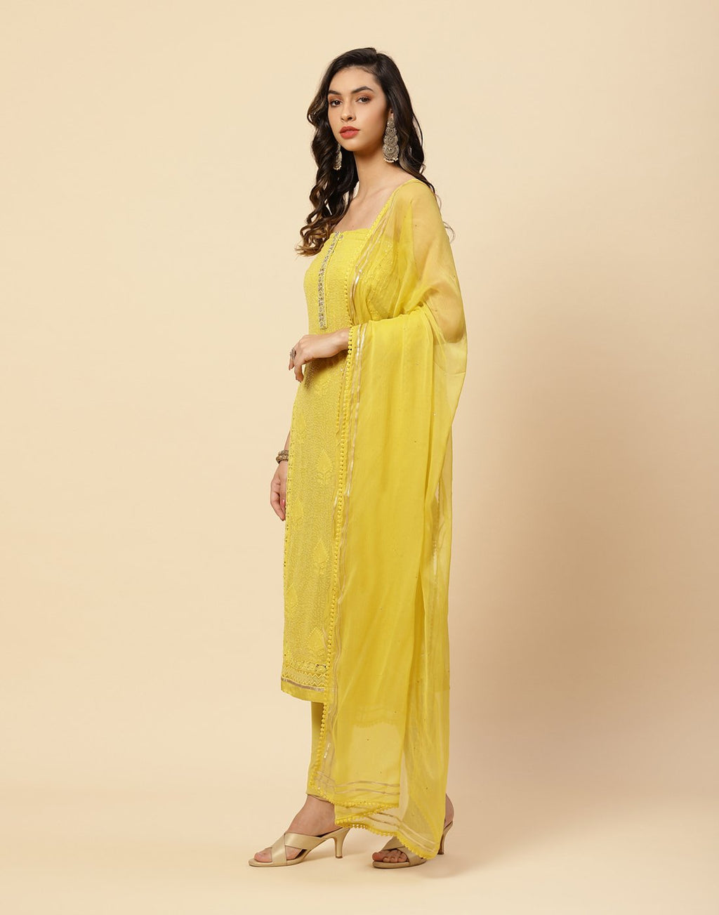 Embroidered Art Georgette Suit Piece With Chiffon Dupatta