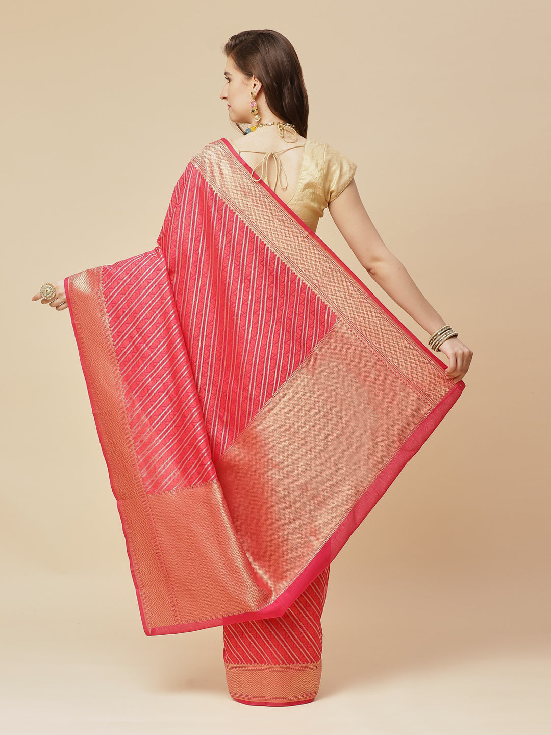 Zari Jaal Cotton Woven Saree