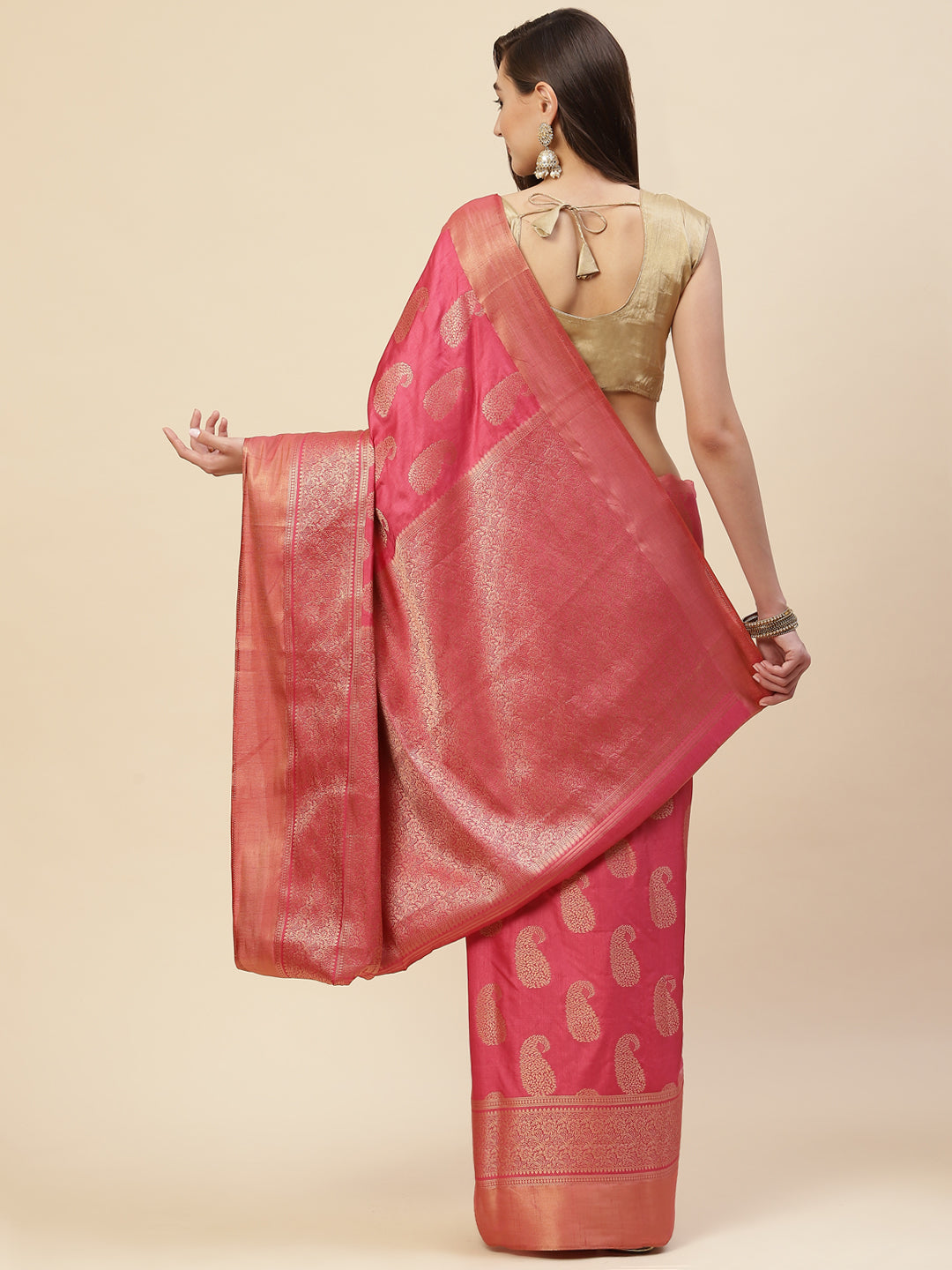 Zari Boder Booti Handloom Woven Saree