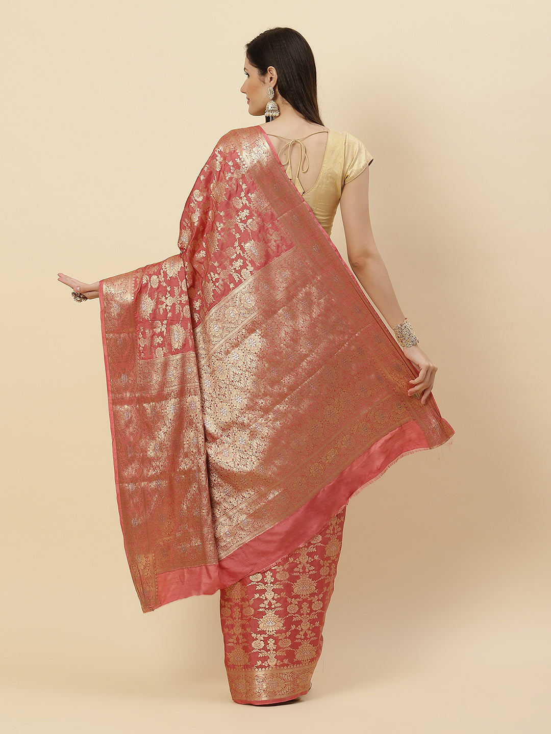 Zari Jaal Art Handloom Woven Saree
