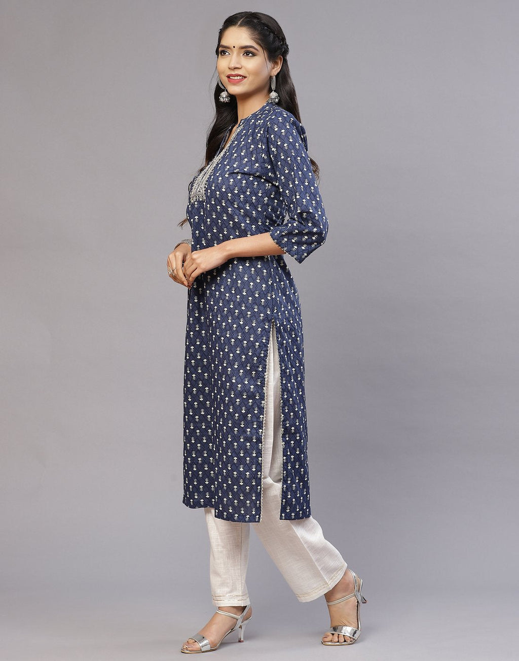 Cotton Kurti With Yoke Embroidery