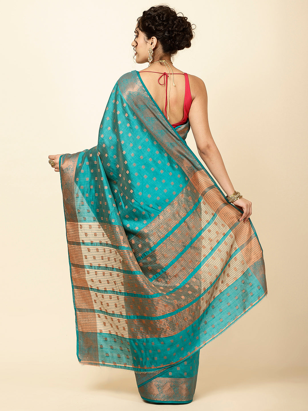 Zari Border Woven Handloom Saree