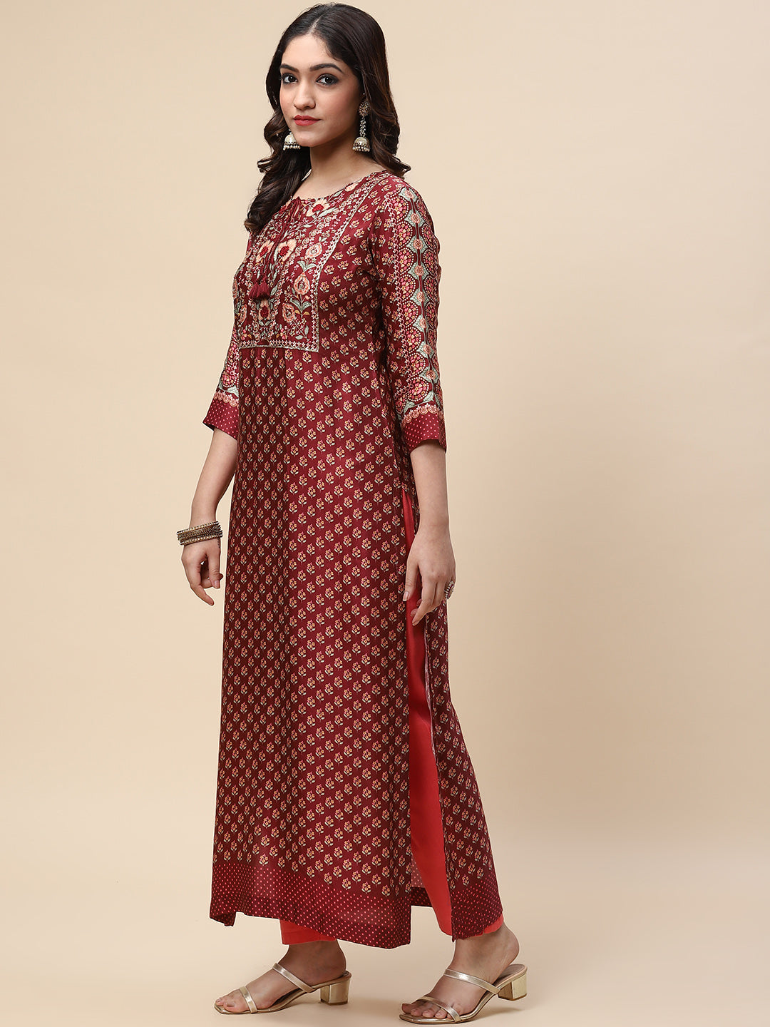 Zari Neck Embroidered &amp; Printed Satin Kurta