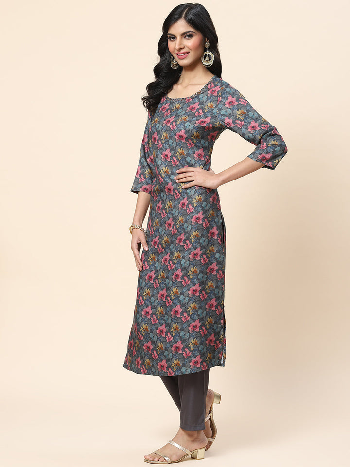 Floral Printed Pashmina Kurta With Pants