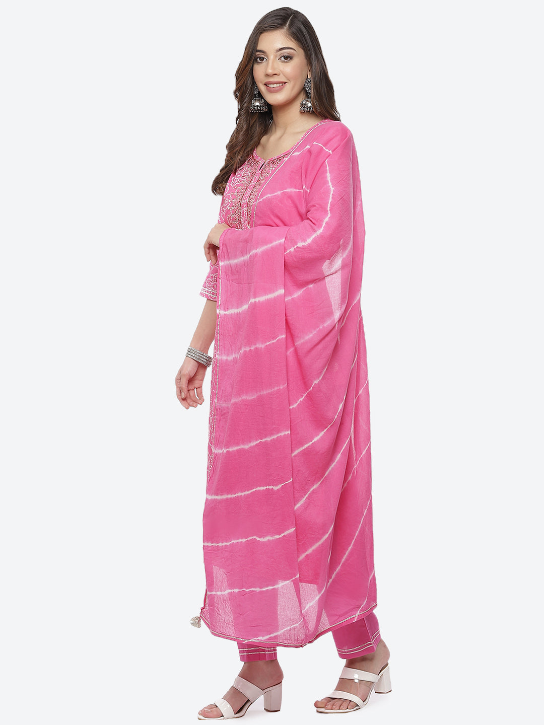 Resham Mirror Booti Cotton Kurta With Pant &amp; Chinone Dupatta