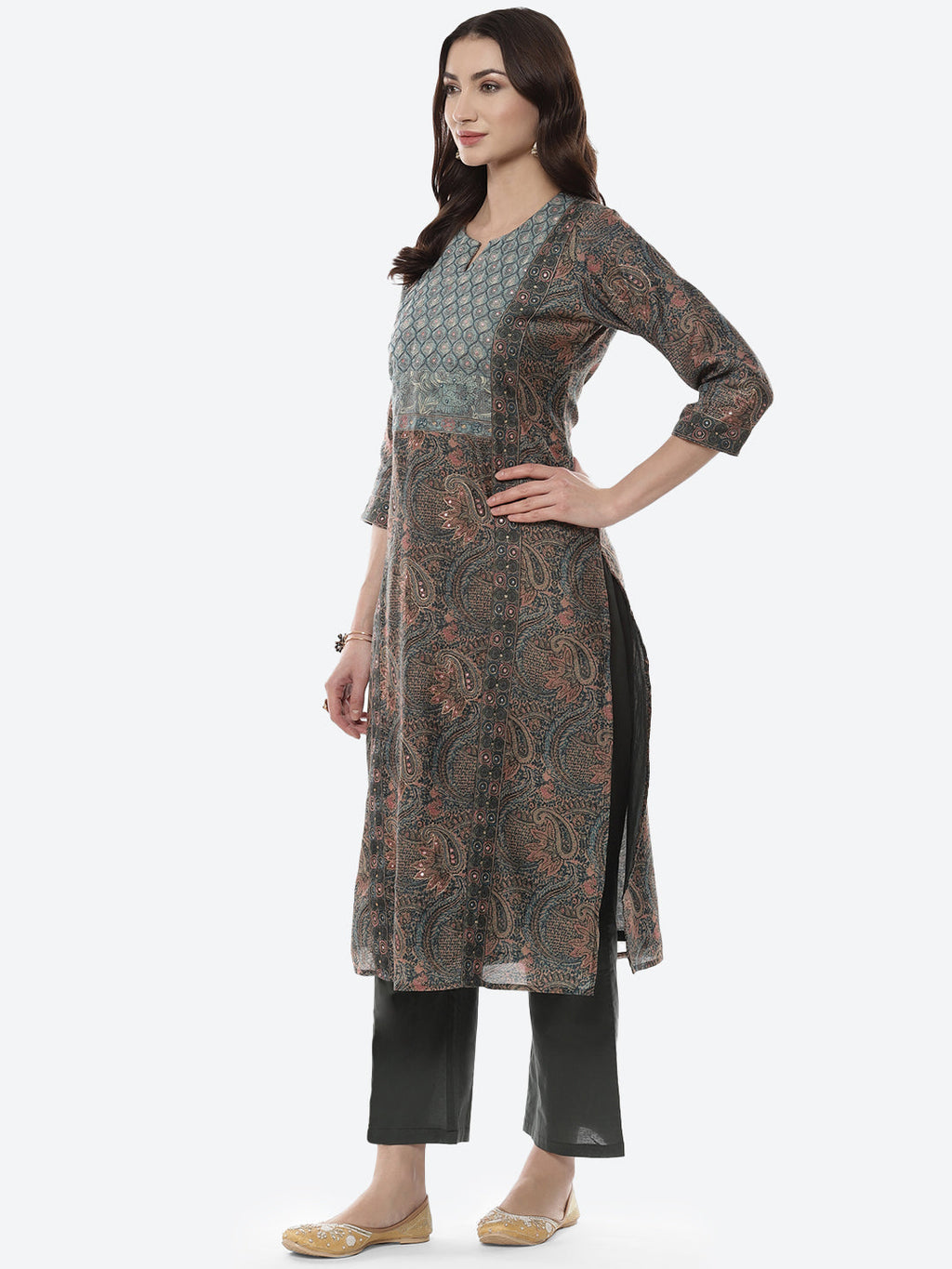 Printed Booti Chanderi Kurti With Pant