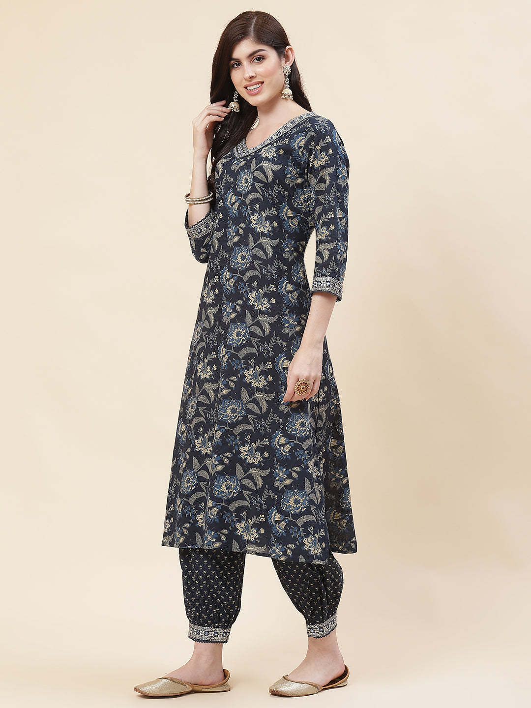 Floral Printed Cotton Kurta With Pants