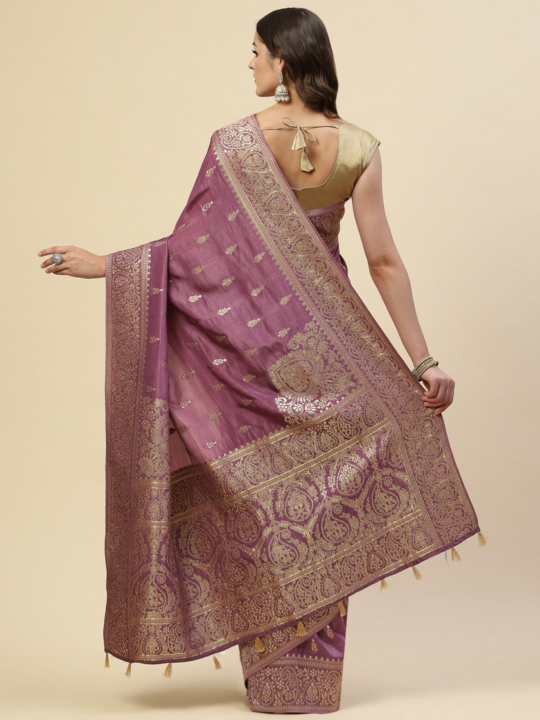 Zari Jaal Handloom Woven Saree