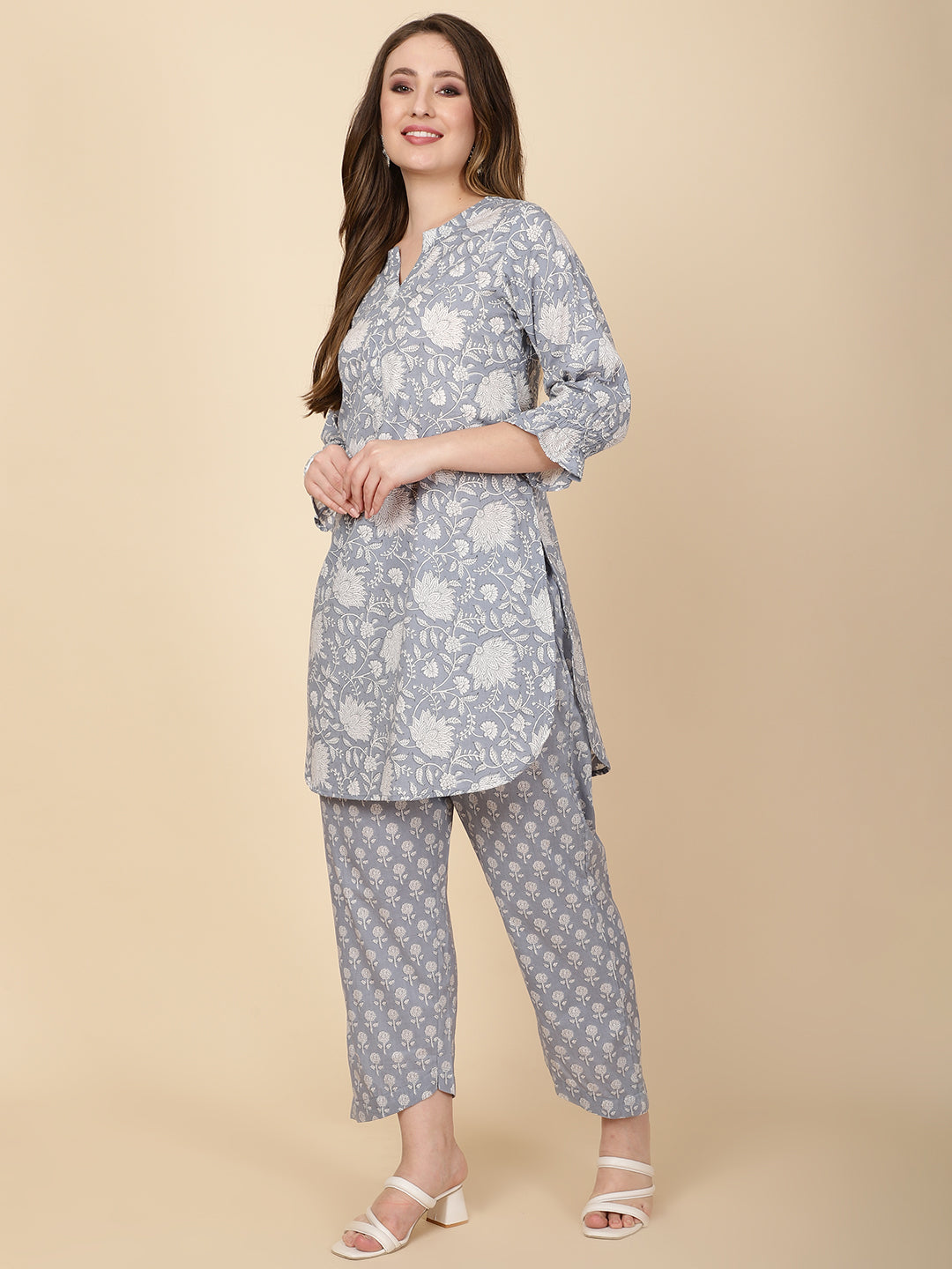Floral Printed Cotton Kurti With Pants