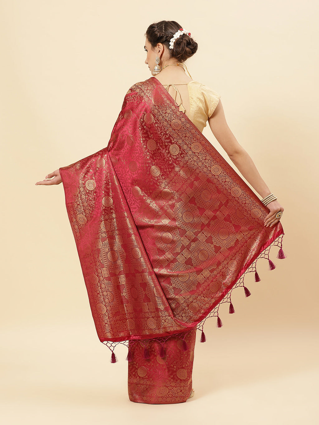 Zari Jaal Art Handloom Saree