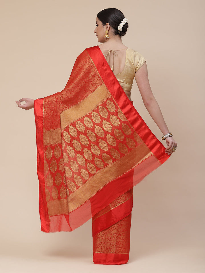 Light Brocade Georgette Plain Saree