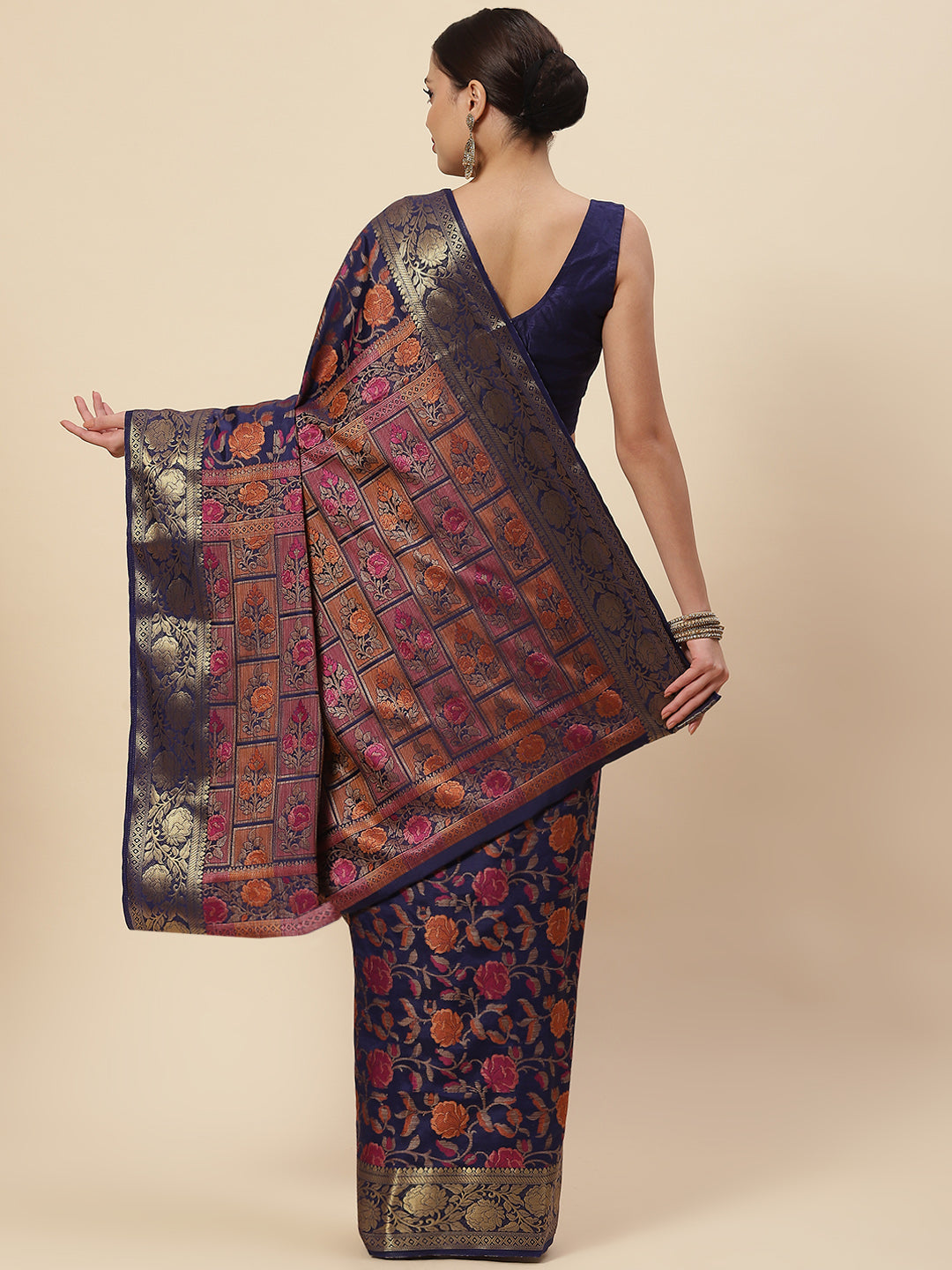 Floral Zari Jaal Handloom Woven Saree