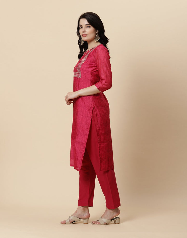 Embroidered Chanderi Kurti With Pant